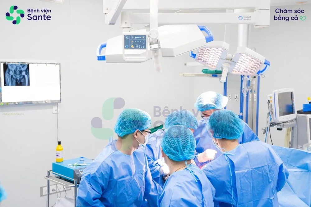 Thay khớp háng xuất viện sau 24h và câu chuyện đằng sau - Hình 2 - Bệnh viện SANTE Bình Thạnh, TP.HCM